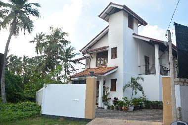 Villa in negombo (Gampaha) or holiday homes and vacation rentals