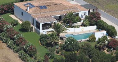 Villa in Conil de la Frontera (C�diz) or holiday homes and vacation rentals