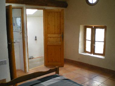 Holiday House in L'Hospitalet (Alpes-de-Haute-Provence) or holiday homes and vacation rentals