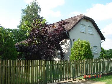 Holiday House in Lakitelek9 (Bacs-Kiskun) or holiday homes and vacation rentals