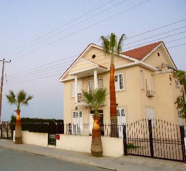 Holiday House in Oroklini (Larnaca) or holiday homes and vacation rentals
