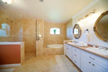 Holiday House in Cape Coral (Florida) or holiday homes and vacation rentals