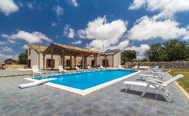 Villa in Marina di Ragusa (Ragusa) or holiday homes and vacation rentals