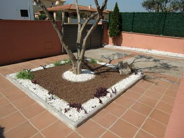 Holiday House in Empruiabrava  (Girona) or holiday homes and vacation rentals
