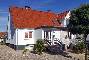 Holiday House in Kellenhusen (Ostsee-Festland) or holiday homes and vacation rentals