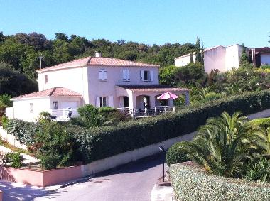 Villa in PIETROSELLA (Corse-du-Sud) or holiday homes and vacation rentals