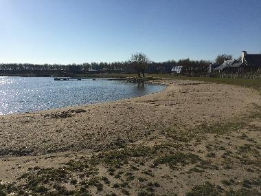 The beach of Zoommeer