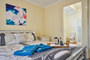 Holiday House in Sunset Strip (Victoria) or holiday homes and vacation rentals