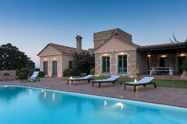 Villa in Gythio (Lakonia) or holiday homes and vacation rentals