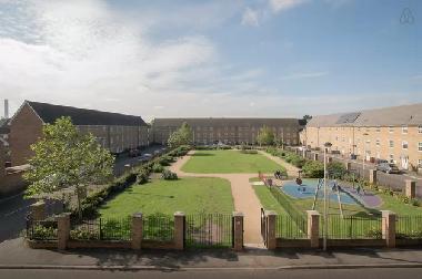 Holiday Apartment in Purfleet (Outer London) or holiday homes and vacation rentals