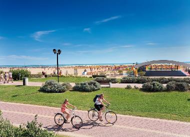 Holiday House in Bibione (VE) (Venezia) or holiday homes and vacation rentals