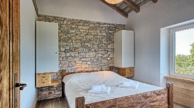 Holiday House in Dolenji Krnicari (Istarska) or holiday homes and vacation rentals