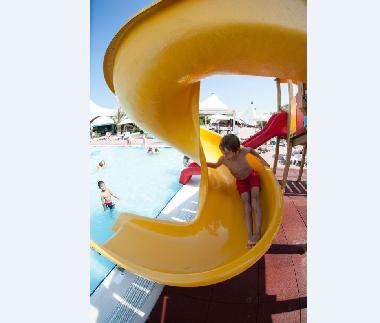 Holiday House in Isolaverde (Venezia) or holiday homes and vacation rentals