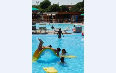 Holiday House in Rosolina Mare (Venezia) or holiday homes and vacation rentals