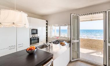 Villa in Donnalucata (Ragusa) or holiday homes and vacation rentals