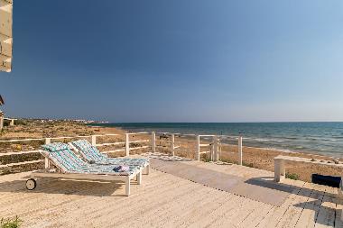 Villa in Donnalucata (Ragusa) or holiday homes and vacation rentals