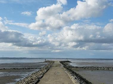 Holiday Apartment in Butjadingen (Nordsee-Festland / Ostfriesland) or holiday homes and vacation rentals