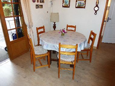 Holiday House in Grayan L&acute;Hopital (Gironde) or holiday homes and vacation rentals