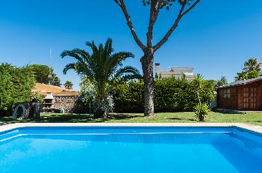 Holiday House in Chiclana (Cdiz) or holiday homes and vacation rentals