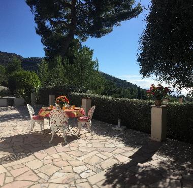 Holiday House in Eze / La Turbie/ Monaco (Alpes-Maritimes) or holiday homes and vacation rentals