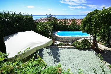 Holiday House in Makarska/ Puharici (Splitsko-Dalmatinska) or holiday homes and vacation rentals