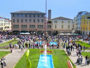 Holiday House in Baone (Padova) or holiday homes and vacation rentals