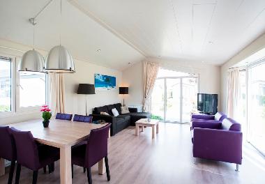 Chalet in Egmond (Noord-Holland) or holiday homes and vacation rentals