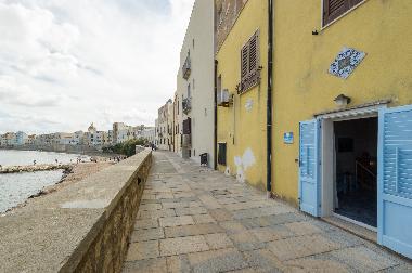 Holiday Apartment in Trapani (Trapani) or holiday homes and vacation rentals