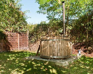 Holiday House in Lapeyrouse (Puy-de-Dme) or holiday homes and vacation rentals