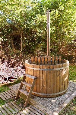 Holiday House in Lapeyrouse (Puy-de-Dme) or holiday homes and vacation rentals