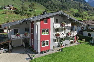 Holiday Apartment in Fusch (Pinzgau-Pongau) or holiday homes and vacation rentals