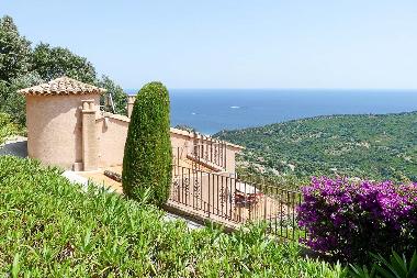 Holiday House in Cavalaire (Var) or holiday homes and vacation rentals