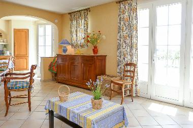 Holiday House in Valreas (Vaucluse) or holiday homes and vacation rentals