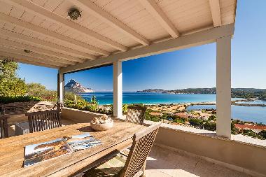 Holiday House in Porto Taverna (Sassari) or holiday homes and vacation rentals