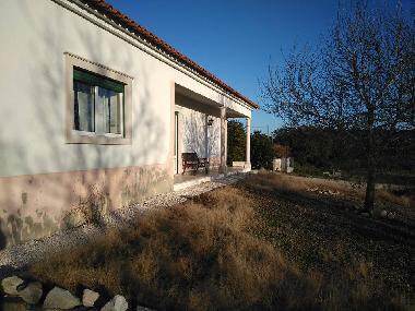 Holiday House in macalhona (Oeste) or holiday homes and vacation rentals