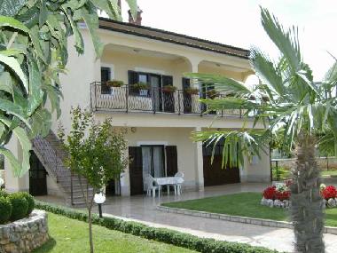 Holiday Apartment in Radovani (Istarska) or holiday homes and vacation rentals