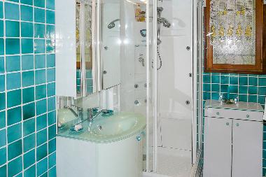 Holiday House in Giens (Var) or holiday homes and vacation rentals