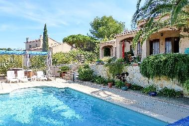 Holiday House in Giens (Var) or holiday homes and vacation rentals