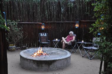 Spacious Boma for a nice fire or braai