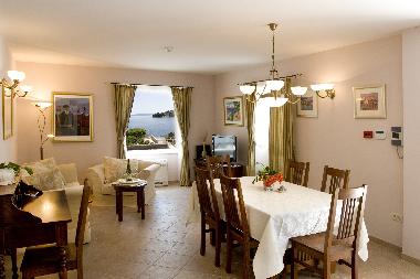 Villa in Sumartin (Splitsko-Dalmatinska) or holiday homes and vacation rentals