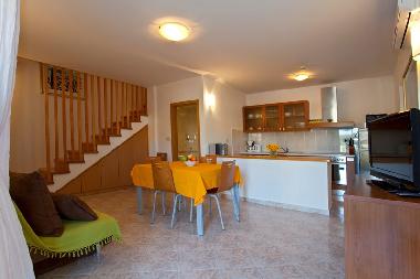 Villa in Sumartin (Splitsko-Dalmatinska) or holiday homes and vacation rentals