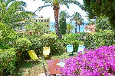 Holiday House in Le Rayol-Canadel (Var) or holiday homes and vacation rentals