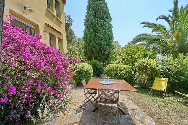 Holiday House in Le Rayol-Canadel (Var) or holiday homes and vacation rentals