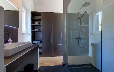 Villa in Selca (Splitsko-Dalmatinska) or holiday homes and vacation rentals