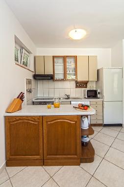 Villa in Dugi Rat (Splitsko-Dalmatinska) or holiday homes and vacation rentals