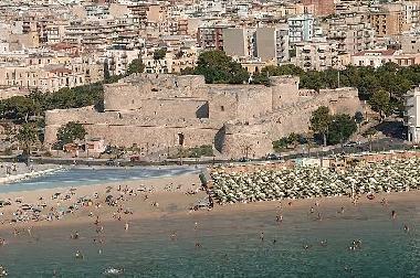 Holiday Apartment in Manfredonia (Foggia) or holiday homes and vacation rentals