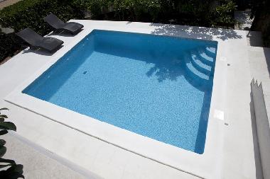 Villa in Baka Voda (Splitsko-Dalmatinska) or holiday homes and vacation rentals