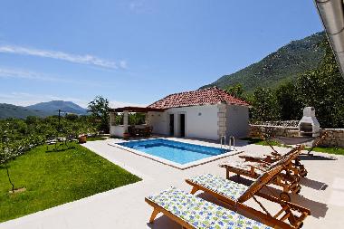 Villa in upa (Splitsko-Dalmatinska) or holiday homes and vacation rentals