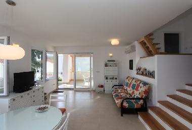 Holiday House in Milna (Splitsko-Dalmatinska) or holiday homes and vacation rentals