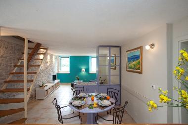 Holiday House in Pucisca (Splitsko-Dalmatinska) or holiday homes and vacation rentals